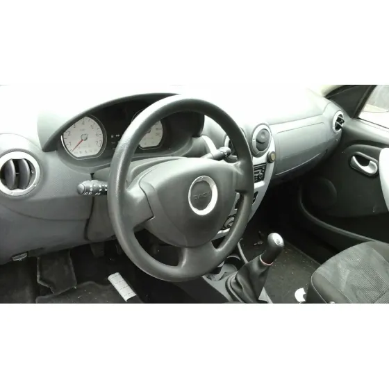 DACIA SANDERO '2010 AMBIANCE AZUL