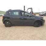 DACIA SANDERO '2016 STEPWAY NEGRO