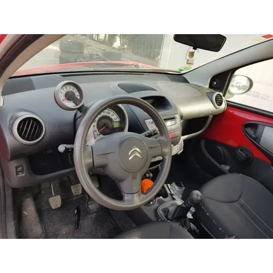 CITROEN C1 '2013 SEDUCTION ROJO