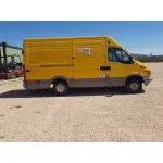 IVECO DAILY CAJA CERRADA (1999 =>) '2001 29 - L 11 CAJA CERRADA, LARGO AMARILLO