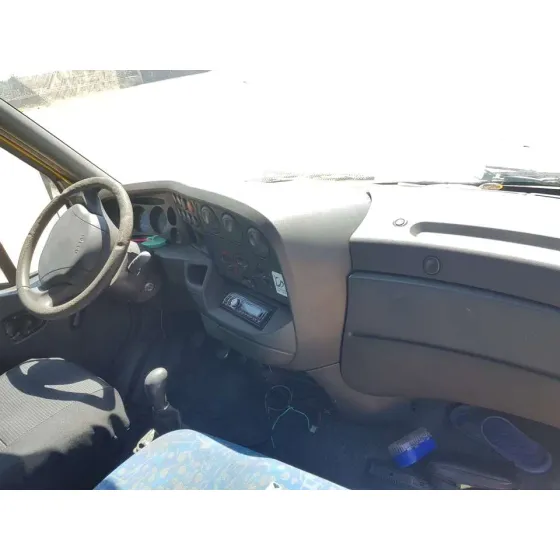IVECO DAILY CAJA CERRADA (1999 =>) '2001 29 - L 11 CAJA CERRADA, LARGO AMARILLO