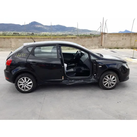 Seat IBIZA IV (6J5, 6P1) 2012