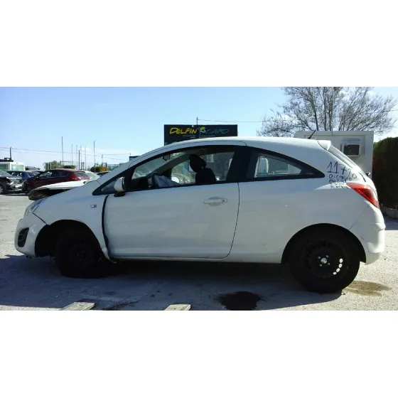 OPEL CORSA D '2013 SELECTIVE BLANCO