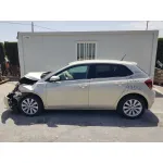 VOLKSWAGEN POLO '2019 ADVANCE DORADO