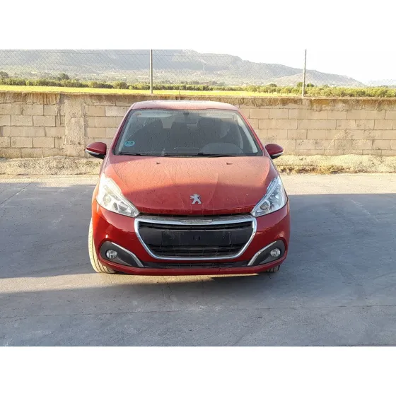 Peugeot 208 I (CA_, CC_) 2012