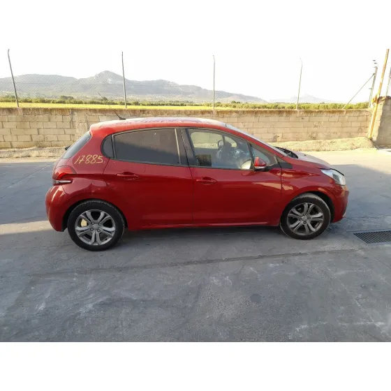 Peugeot 208 I (CA_, CC_) 2012