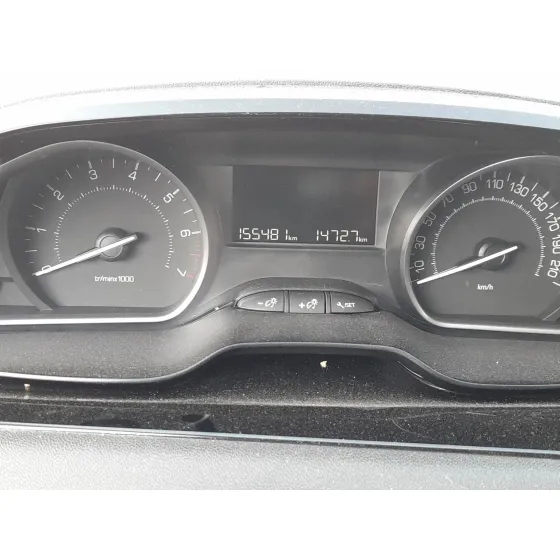 Peugeot 208 I (CA_, CC_) 2012