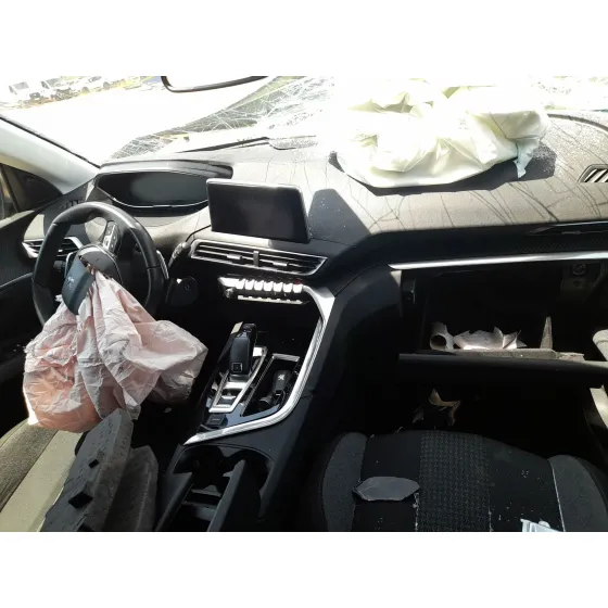 Peugeot 5008 II (MC_, MJ_, MR_, M4_) 2016