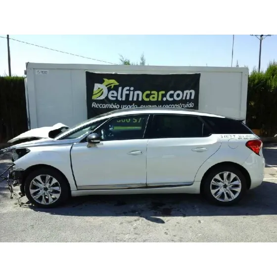 CITROEN DS5 '2017 DESIRE BLANCO