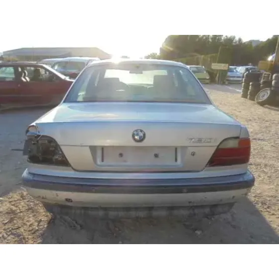 BMW SERIE 7 (E38) '1995 730I GRIS