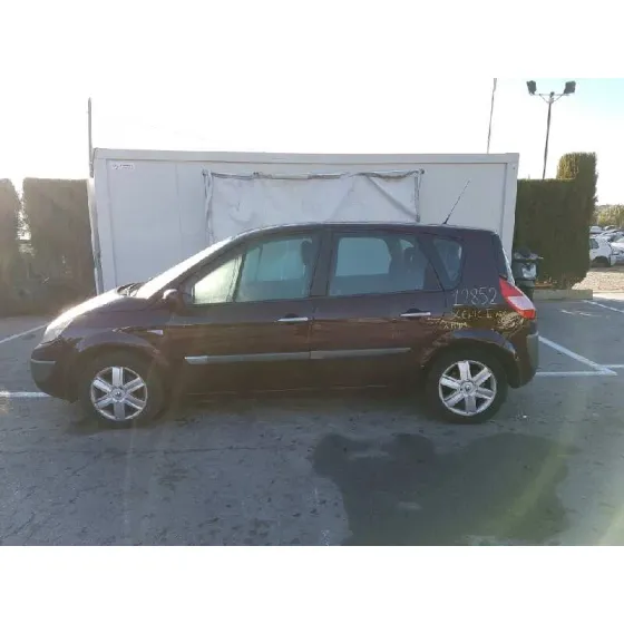 RENAULT SCENIC II '2003 AUTHENTIQUE VINO