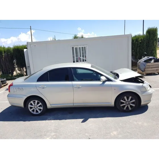 TOYOTA AVENSIS BERLINA (T25) '2005 1.8 SOL SEDAN (4-PTAS.) GRIS