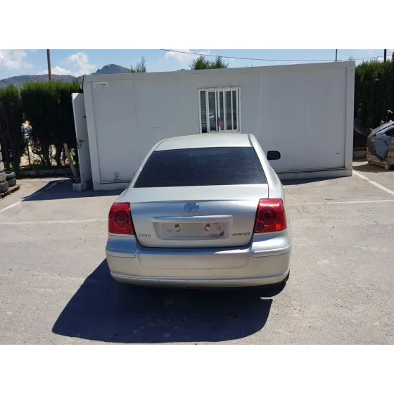 TOYOTA AVENSIS BERLINA (T25) '2005 1.8 SOL SEDAN (4-PTAS.) GRIS
