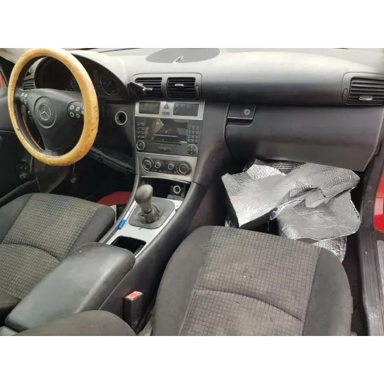 MERCEDES CLASE C (W203) SPORTCOUPE '2004 C 180 COMPRESSOR (203.746) ROJO