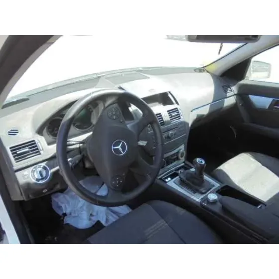 MERCEDES CLASE C (W204) BERLINA '2010 C 220 CDI BLUEEFFICIENCY (204.002) BLANCO