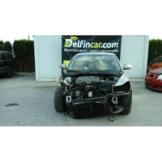 SKODA OCTAVIA BERLINA (1Z3) '2012 FAMILY GRIS