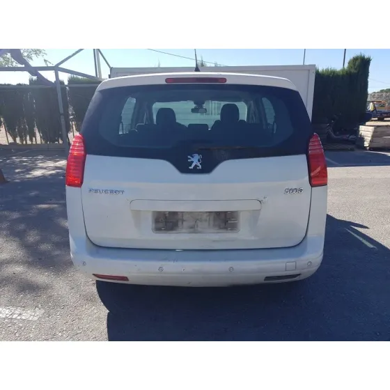 PEUGEOT 5008 '2010 PREMIUM BLANCO