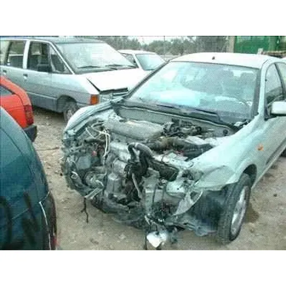 NISSAN ALMERA (N16/E) '2000 2.2 16V TURBODIESEL CAT VERDE