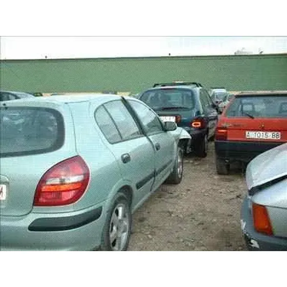 NISSAN ALMERA (N16/E) '2000 2.2 16V TURBODIESEL CAT VERDE