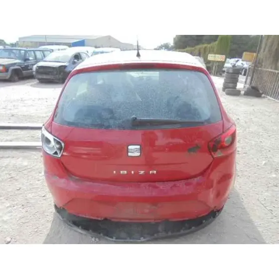 SEAT IBIZA (6J5) '2013 REFERENCE ROJO