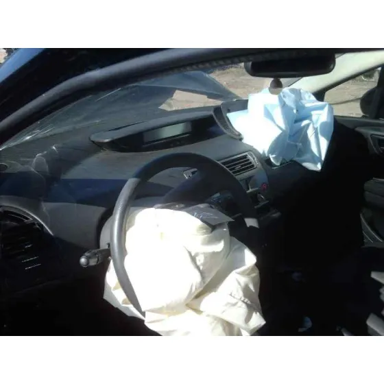 CITROEN C4 BERLINA '2010 COOL NEGRO