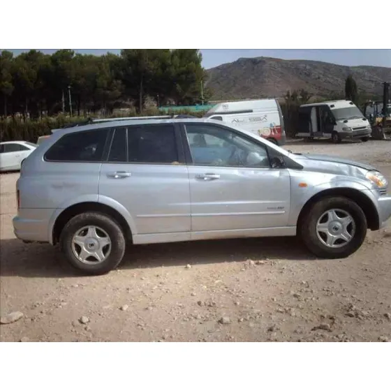 SSANGYONG KYRON '2005 2.0 GRIS