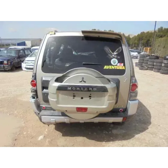 MITSUBISHI MONTERO (V80/V90) '2007 3.2 DI-D INTENSE (3-PTAS.) DORADO