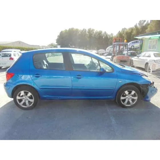 PEUGEOT 307 BERLINA (S2) '2006 XT AZUL