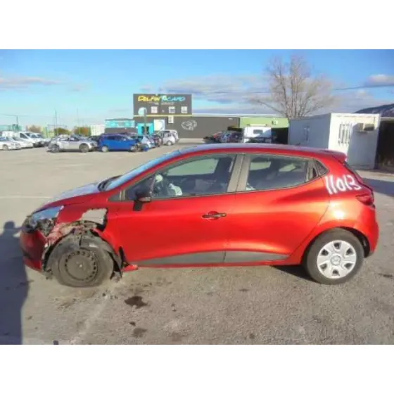 RENAULT CLIO IV '2014 AUTHENTIQUE ROJO