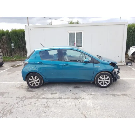 TOYOTA YARIS '2012 ACTIVE HYBRID VERDE