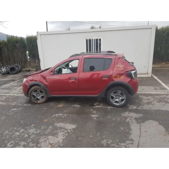 DACIA SANDERO '2020 STEPWAY ESSENTIAL BURDEOS