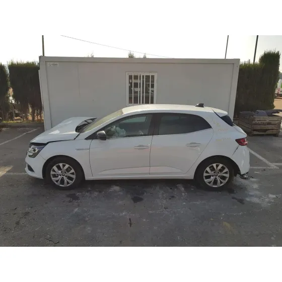 RENAULT MEGANE IV BERLINA 5P '2019 LIMITED BLANCO