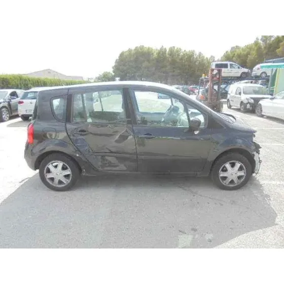 RENAULT GRAND MODUS '2010 DYNAMIQUE NEGRO