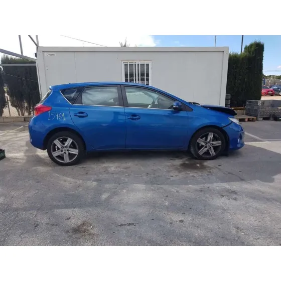 TOYOTA AURIS '2013 ACTIVE AZUL