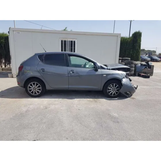 SEAT IBIZA (6P1) '2016 STYLE GRIS OSCURO