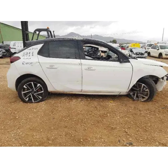 OPEL CORSA F '2024 GS BLANCO