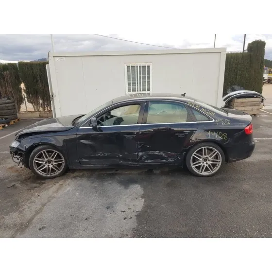 AUDI A4 BER. (B8) '2009 BASICO QUATTRO NEGRO