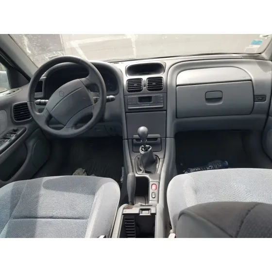 RENAULT LAGUNA (B56) '2000 1.8 16V RT PISTACHO