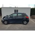 KIA VENGA '2010 BASIC NEGRO