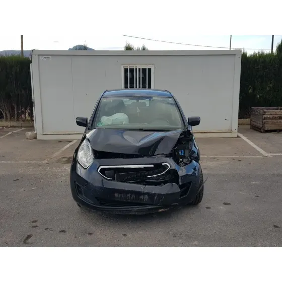 KIA VENGA '2010 BASIC NEGRO