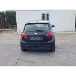KIA VENGA '2010 BASIC NEGRO