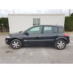 RENAULT MEGANE II BERLINA 5P '2004 AUTHENTIQUE NEGRO
