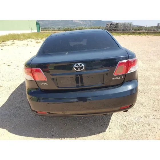 TOYOTA AVENSIS (T27) '2011 ACTIVE NEGRO