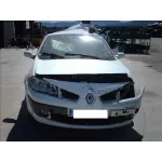 RENAULT MEGANE II BERLINA 5P RENAULT MEGANE II BERLINA 5P '2005 CONFORT EXPRESSION BLANCO 2005