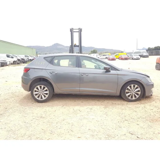 Seat LEON (5F1) 2013