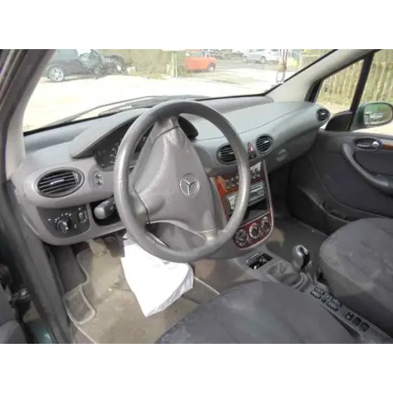 MERCEDES CLASE A (W168) '2001 170 CDI (168.009) VERDE