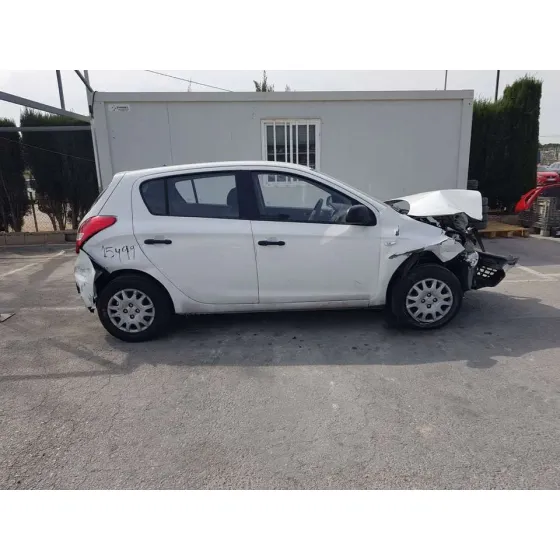 HYUNDAI I20 '2012 CLASSIC BLANCO