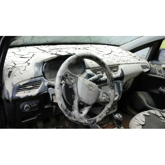 OPEL CORSA E '2015 EXPRESSION NEGRO