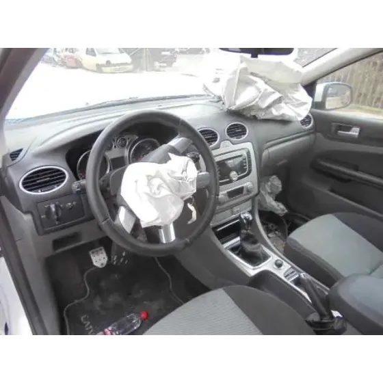 FORD FOCUS LIM. (CB4) '2010 TITANIUM BLANCO