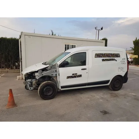 DACIA DOKKER '2018 ESSENTIAL BLANCO